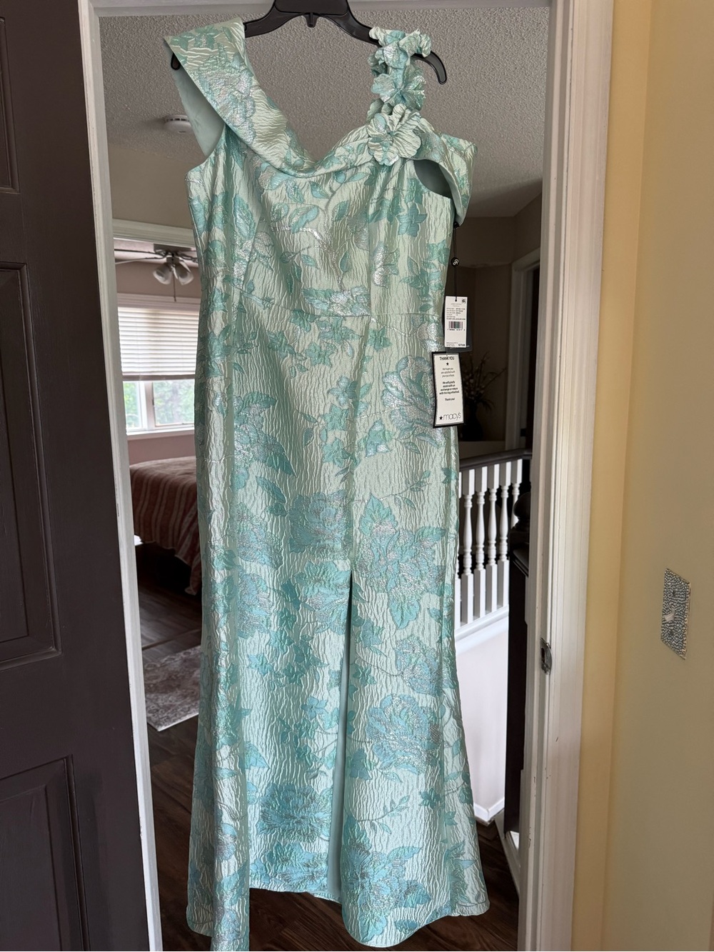Adrianna Papell Formal
Dress